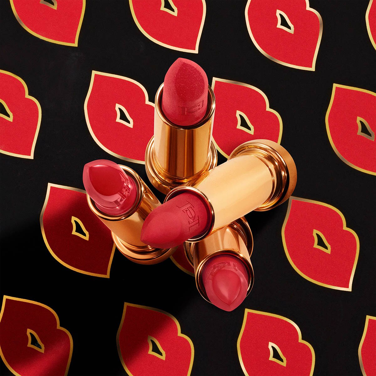 FABULOUS KISS LIPSTICK BLUR MATTE (LABIAL EFECTO MATE)